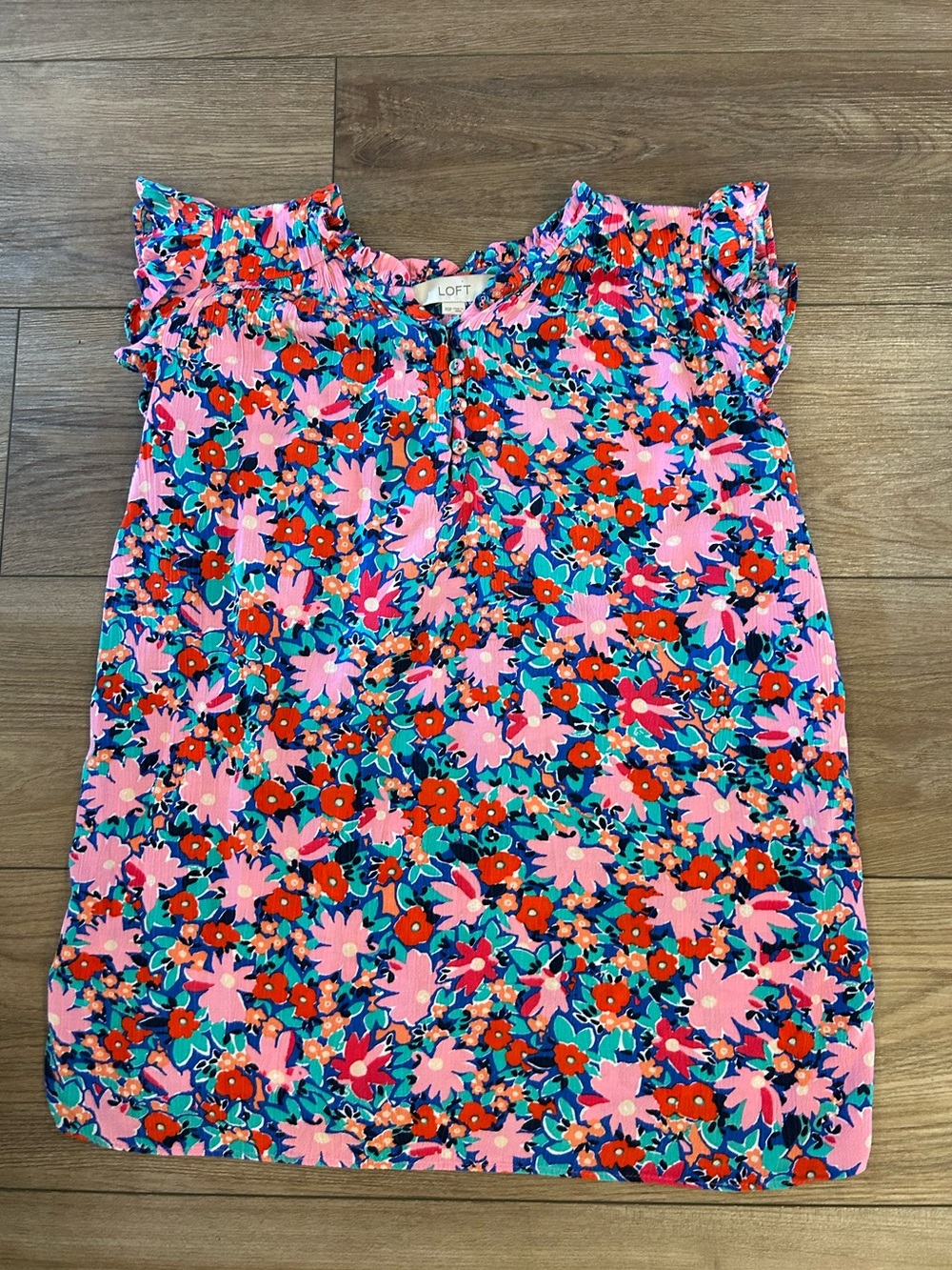 LOFT Petite Floral Ruffle Neck Flutter Sleeve Top XSP
